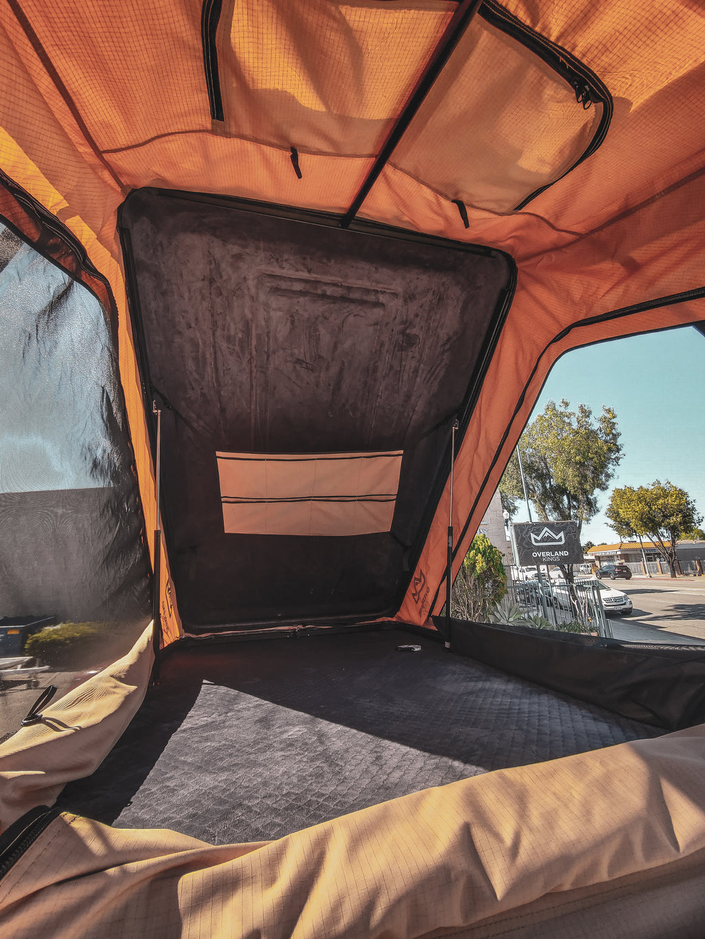 kings car tent OVK Chaska Aluminum Clam Shell